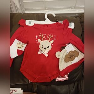Girl's 4 Piece Holiday Outfit